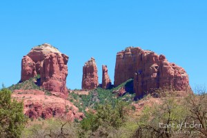 What to Do in Sedona AZ: hike Cathedral Rock Trail