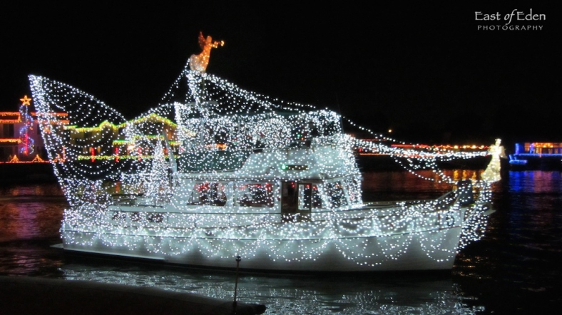 Huntington_Harbour_Boat_Parade_Cruise_of_Lights_0630